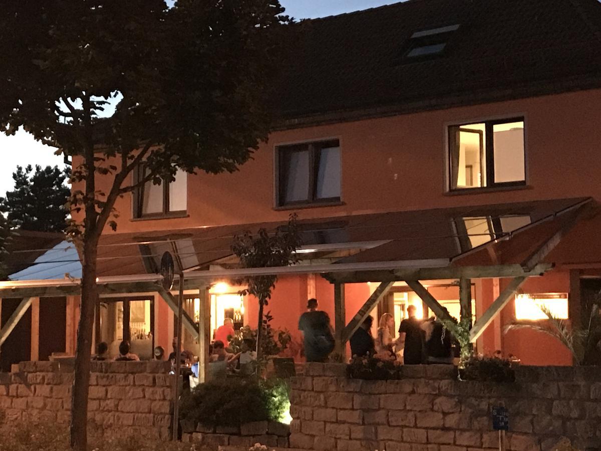 Lukas Restaurant Hotel Lounge Bar Schwarzheide Exterior foto